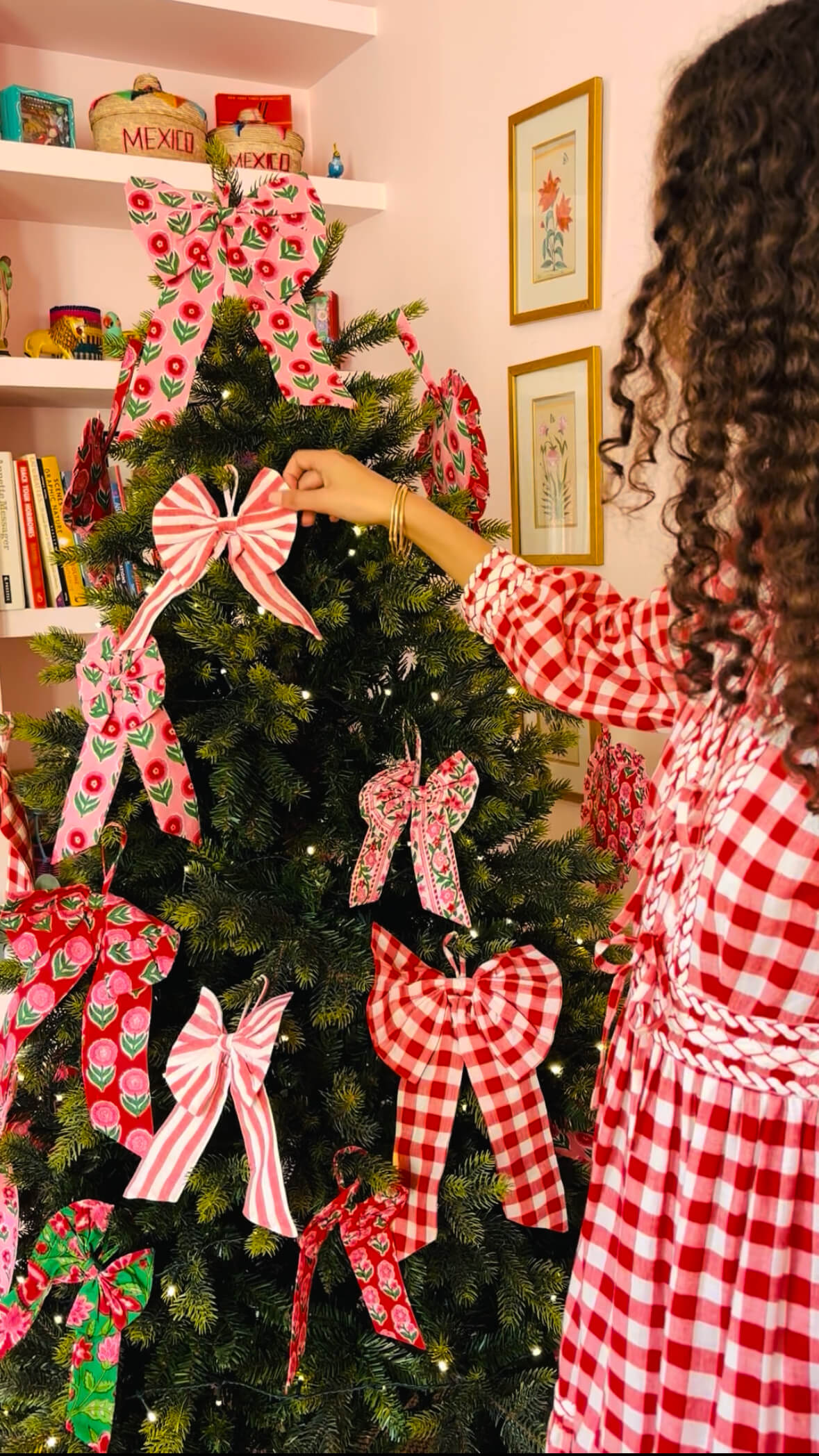 Pink City Prints Festive Mix Tree Bows (Set of 4)