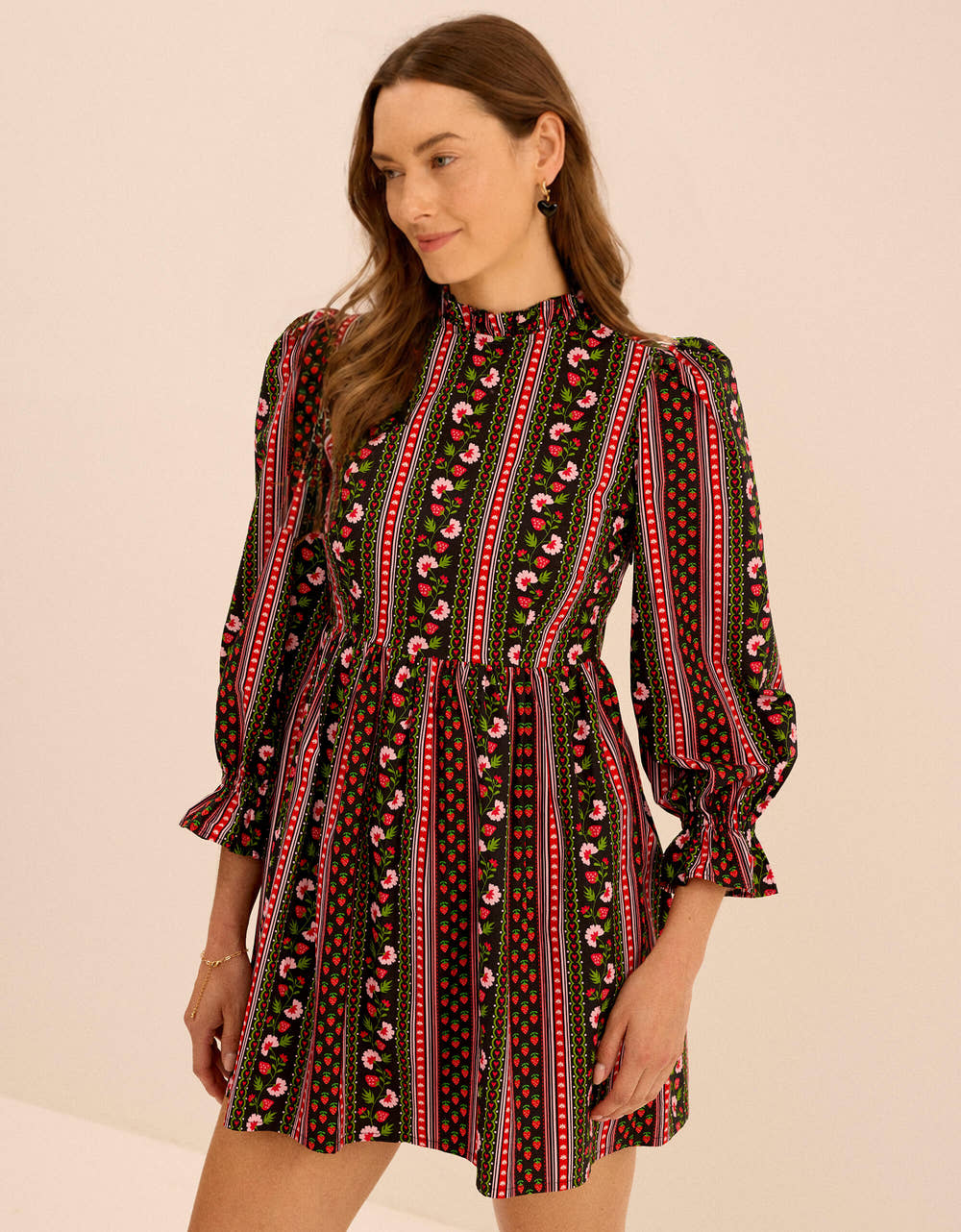 Pink City Prints Strawberry Border Mumbai Mini