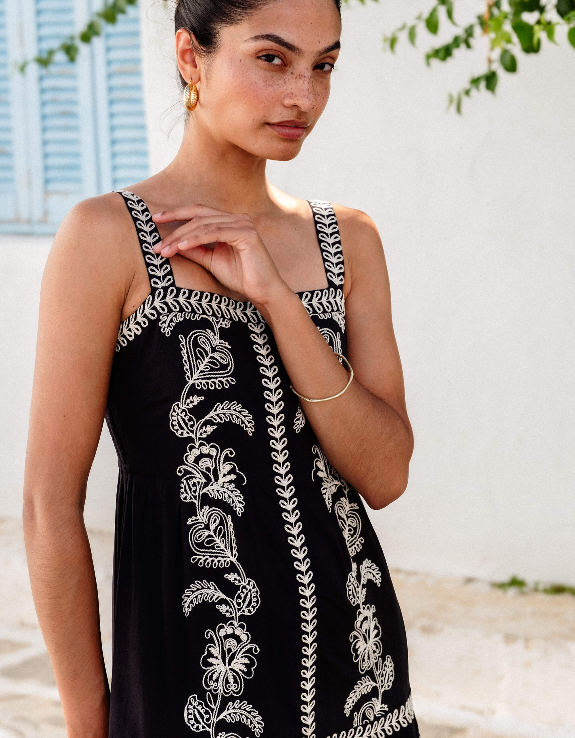 Pink City Prints Sweetheart Cord Embroidery Rio Dress